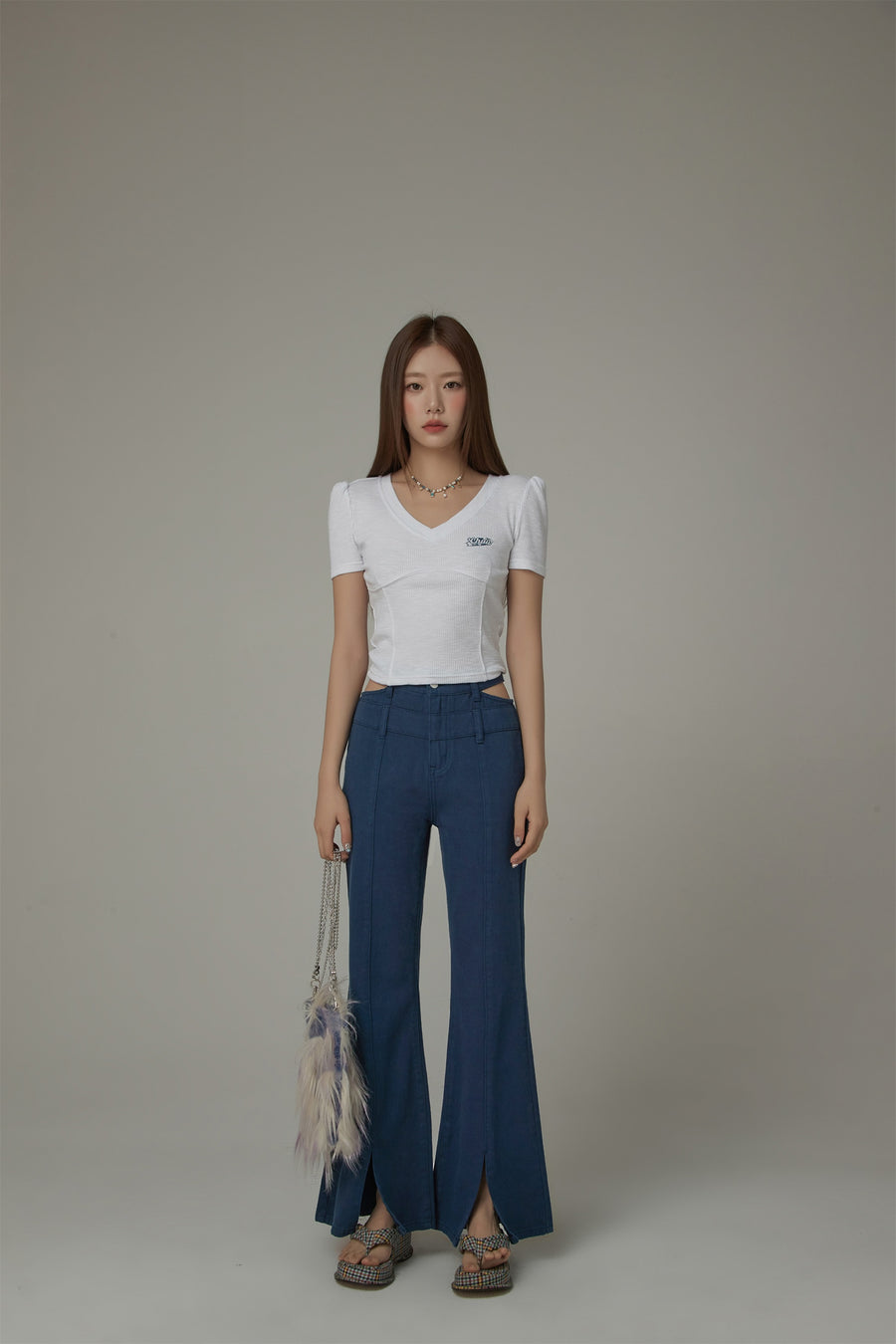 CHUU V-Neck Puff Sleeve T-Shirt