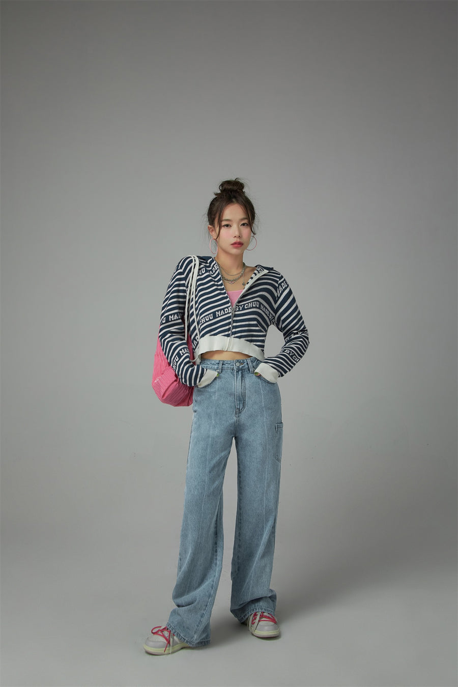 CHUU Candy Cane Striped Knit Cropped Outer Hoodie