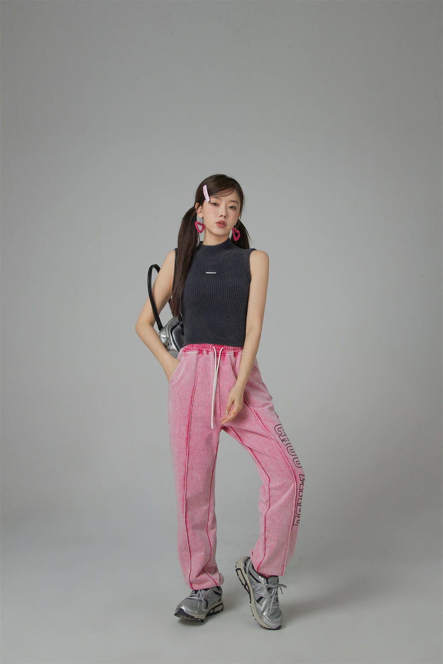 CHUU The Sun Is High Washed Wide Jogger Pants