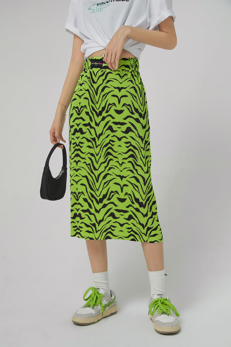 CHUU Tiger Colored Print Midi Skirt