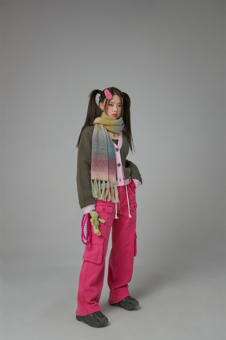 CHUU I Dream In Color V-Neck Knit Cardigan