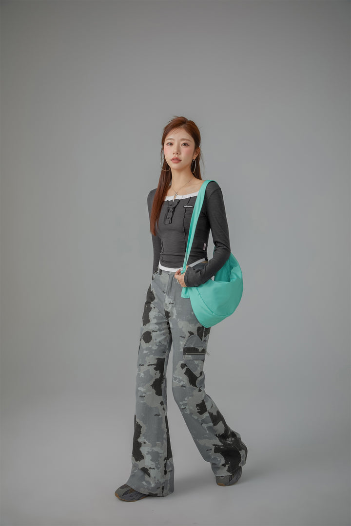 Heart Pocket Camouflage Denim Jeans