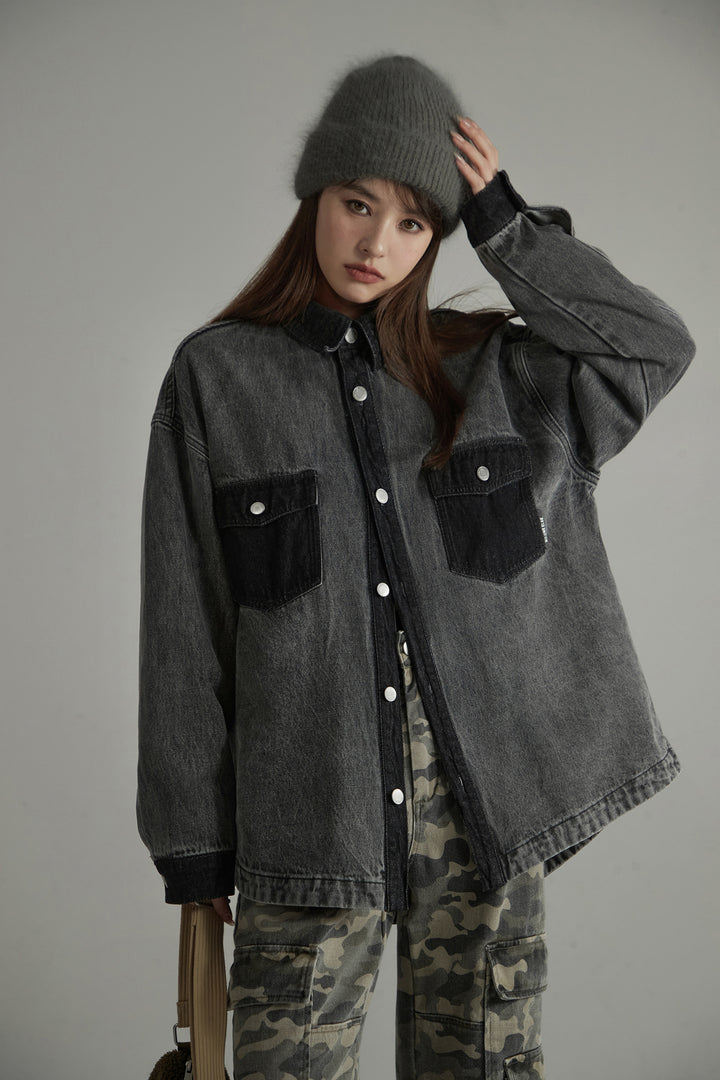 Pocket Wide Denim Shirt