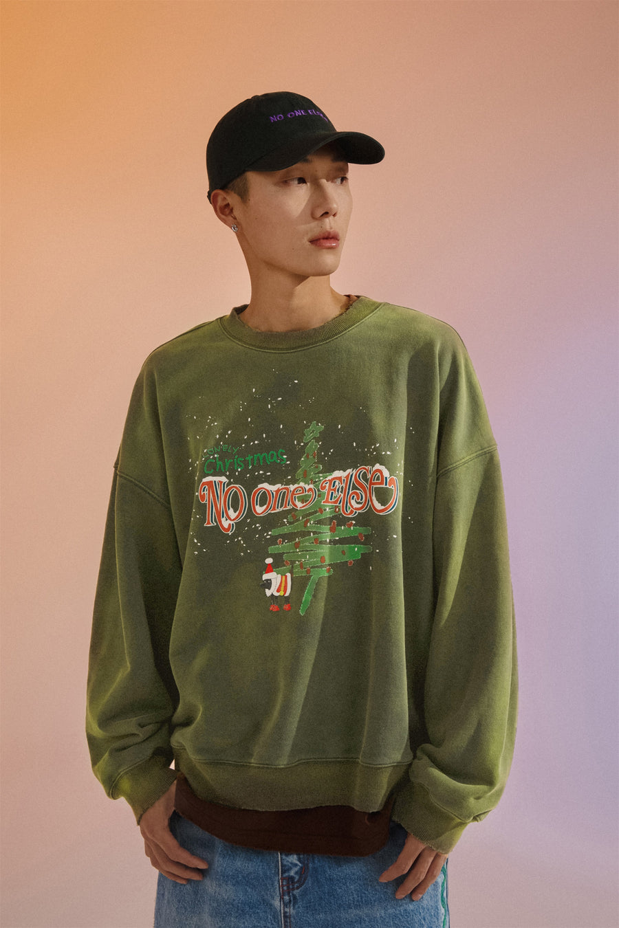 CHUU Christmas Loose Fit Sweatshirt