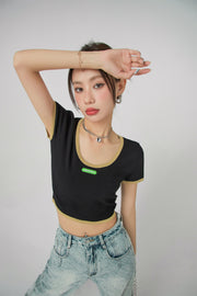 Color Block Short-Sleeved Crop Top