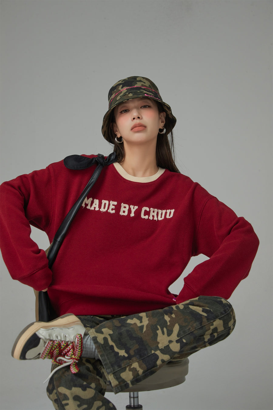 CHUU Canvas Textured Sweater