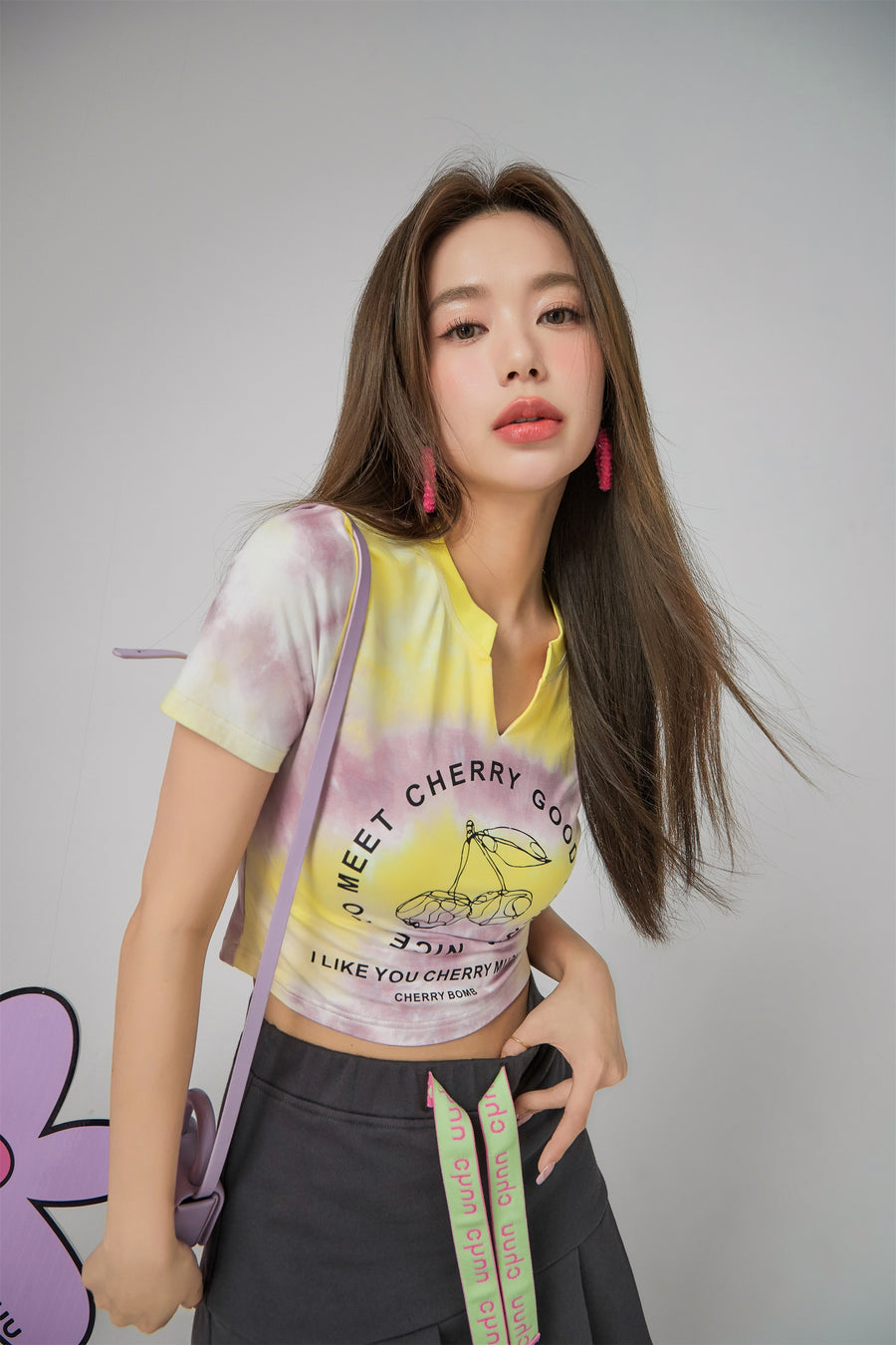 CHUU Cherry World Tie-Dye Crop Top