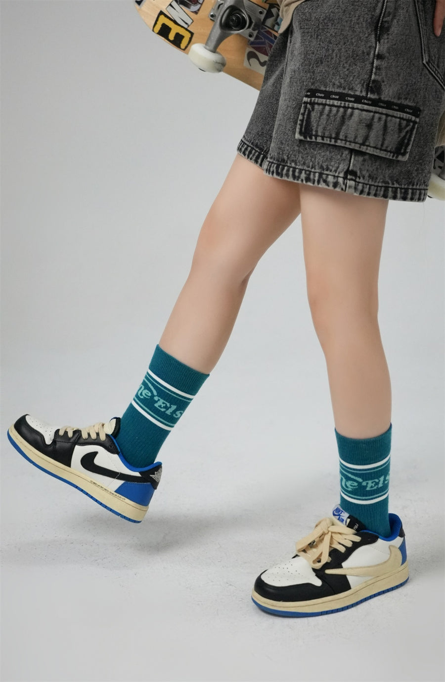 CHUU Vintage Retro Socks