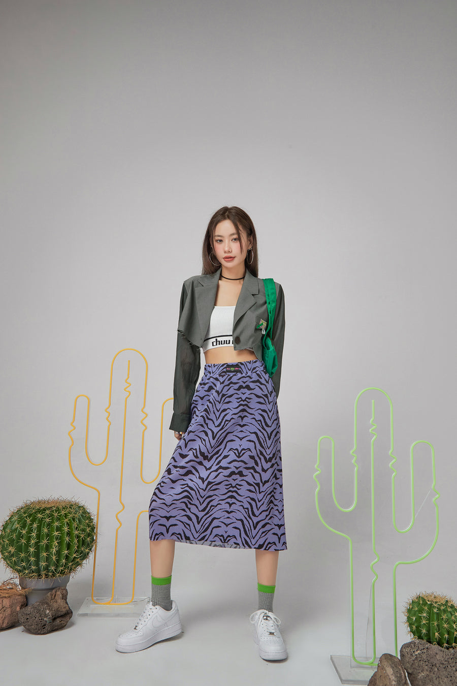 CHUU Tiger Colored Print Midi Skirt