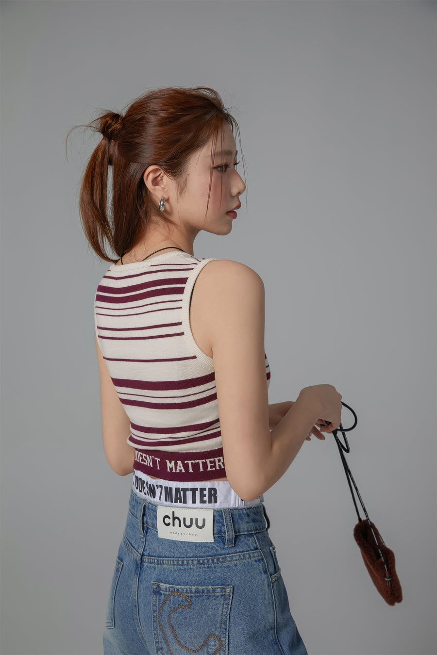 CHUU Striped Knit Sleeveless Crop Top