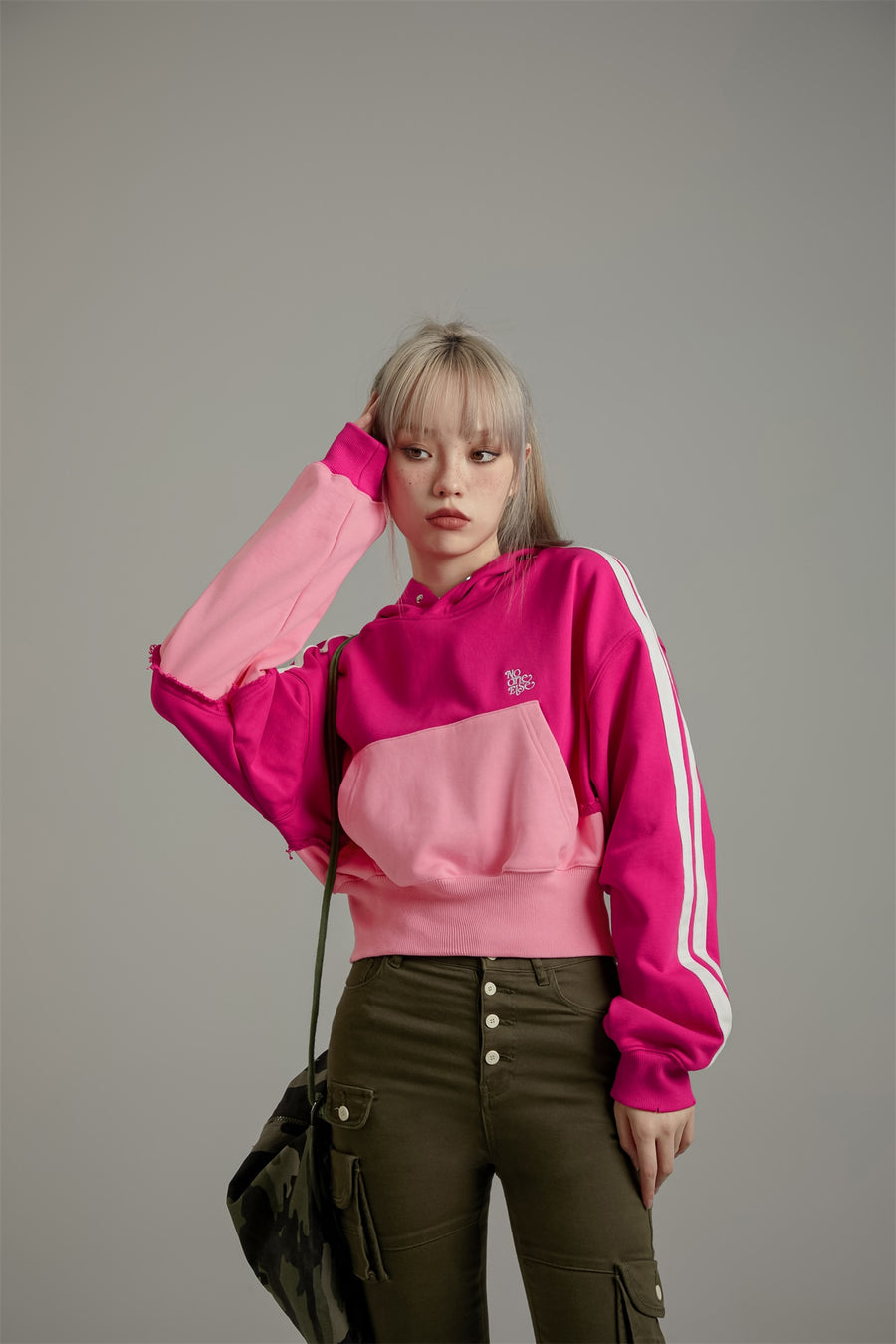 CHUU Button Color Overfit Hoodie