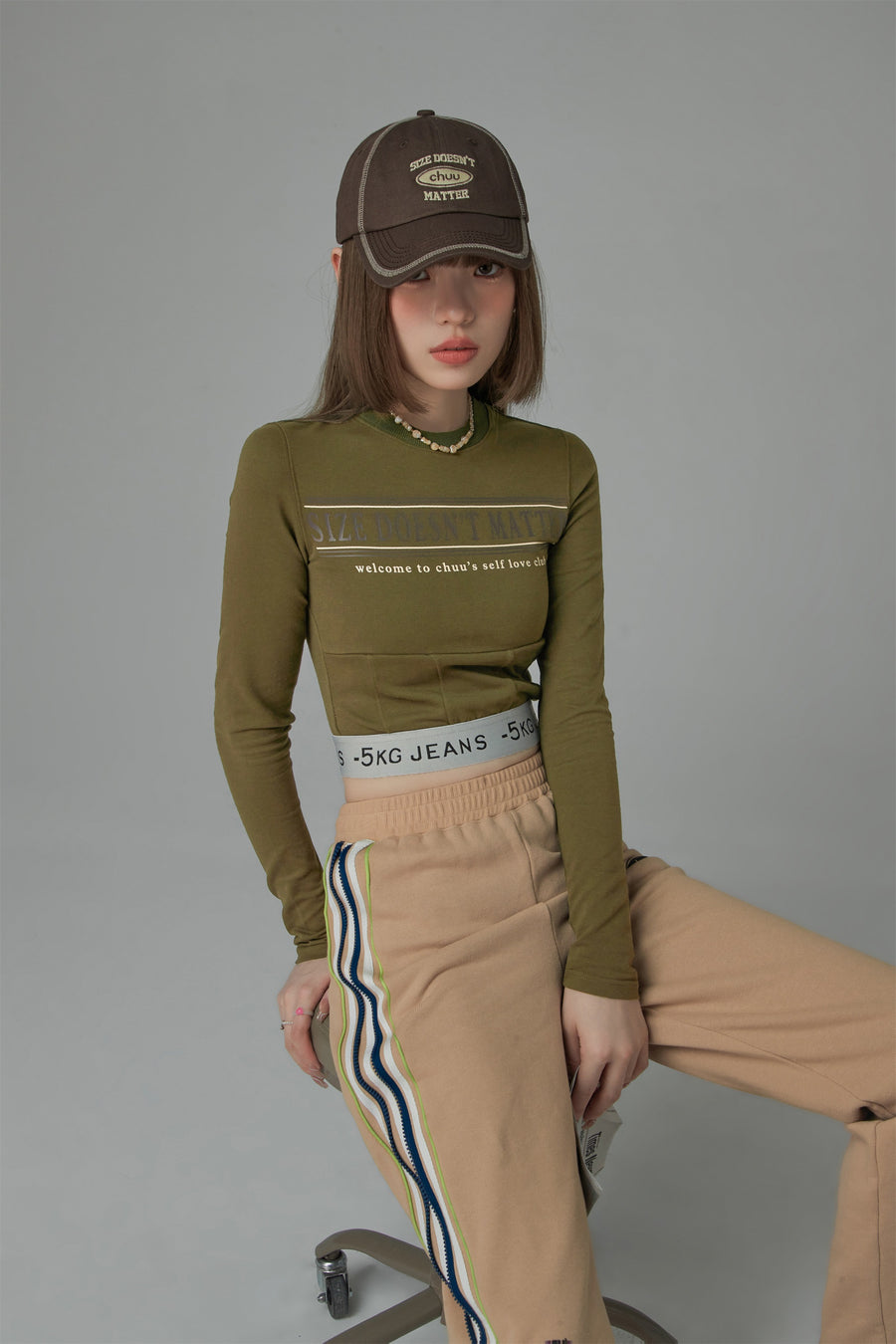 CHUU Size Doesnt Matter Slim Cropped T-Shirt