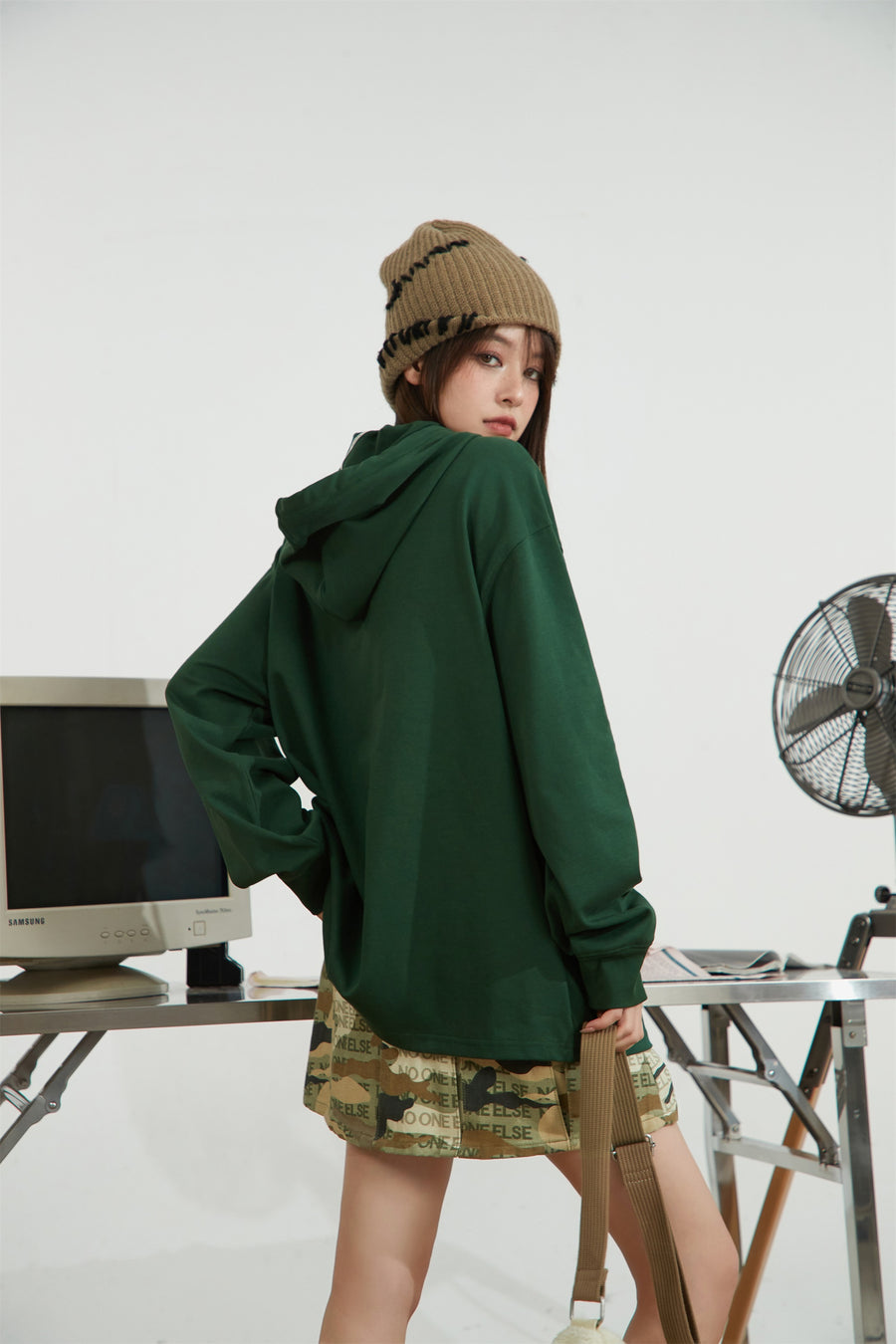 CHUU Daily Loose Fit Hooded Sweatshirt