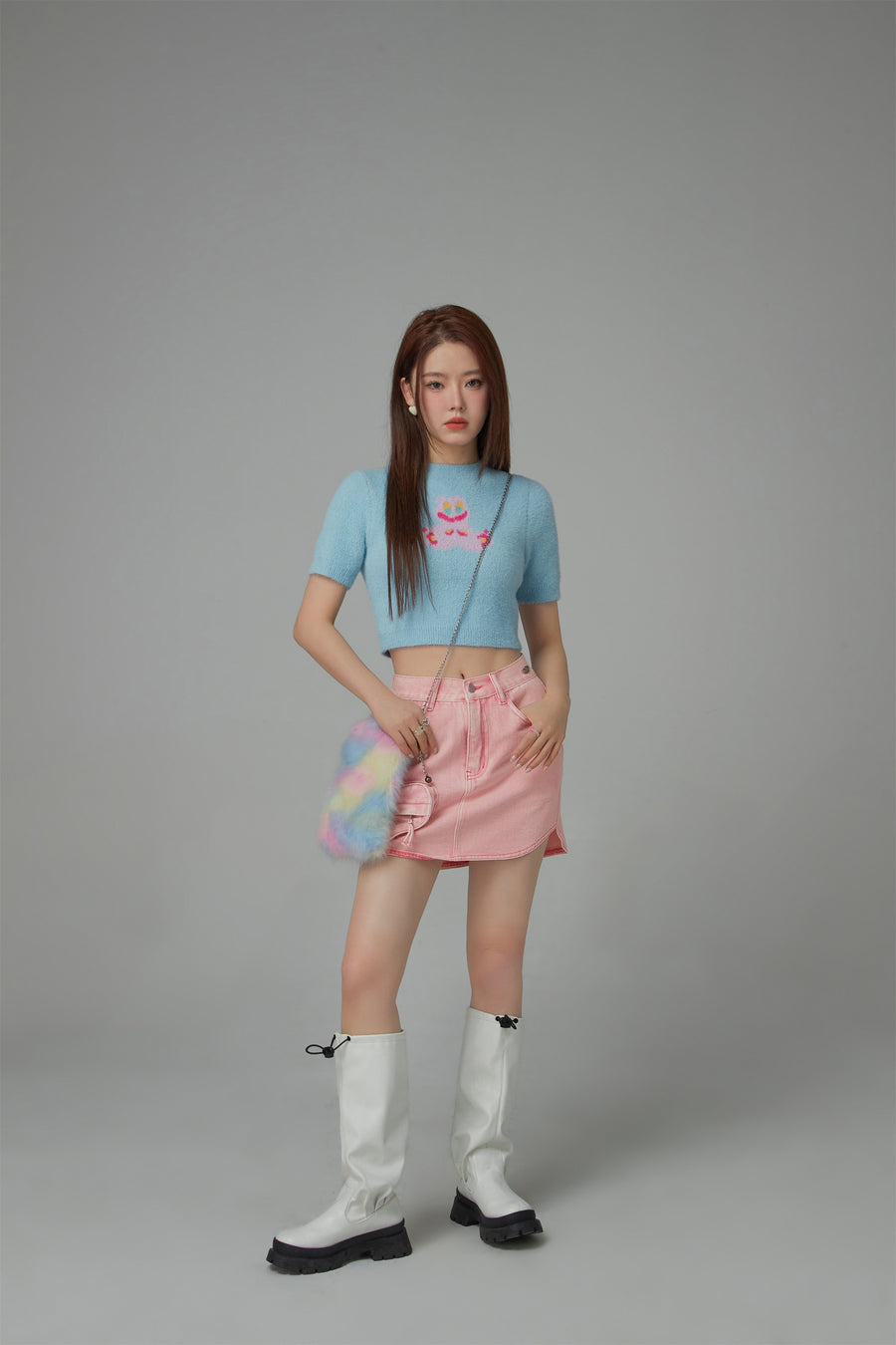 CHUU Funny Rabbit Crop Soft Knit Sweater