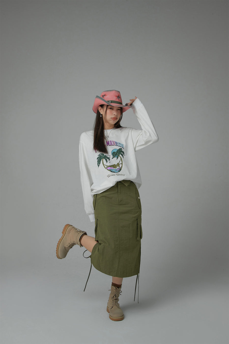 CHUU Pearl Mansion Loose Fit Long Sleeve T-Shirt