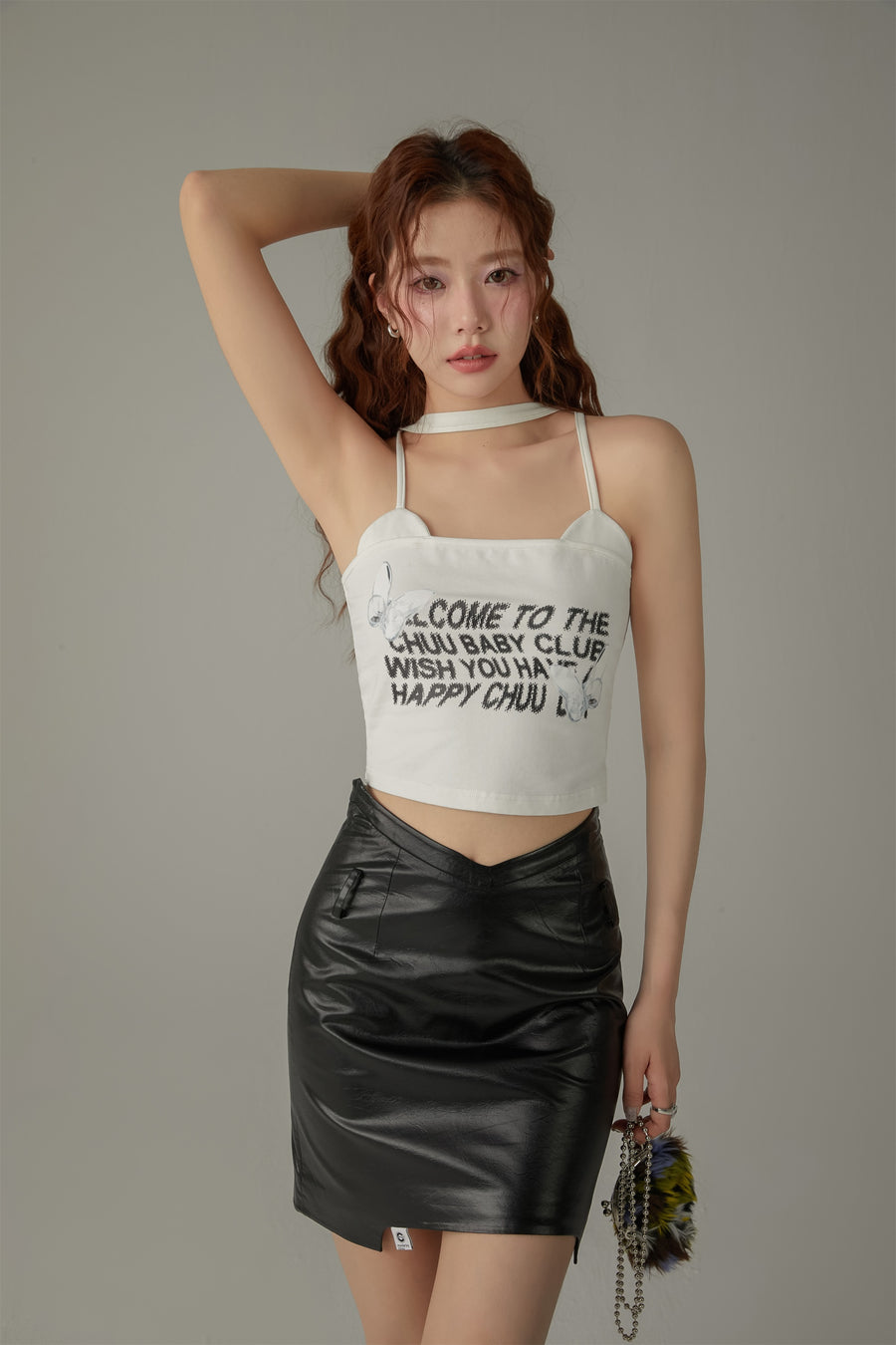 CHUU Butterfly Sleeveless Crop Top