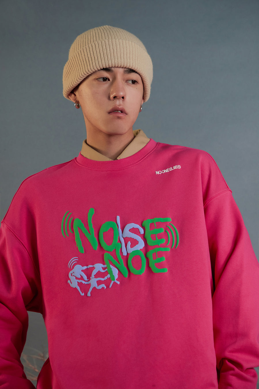 CHUU Noe Vibrant Loose Fit Sweatshirt