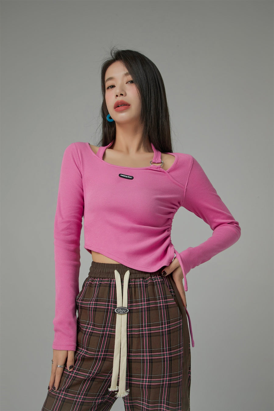 CHUU Unbalanced String Cropped T-Shirt