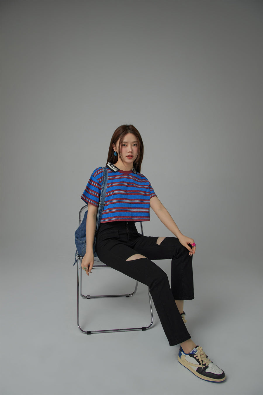 CHUU Striped Cropped T-Shirt