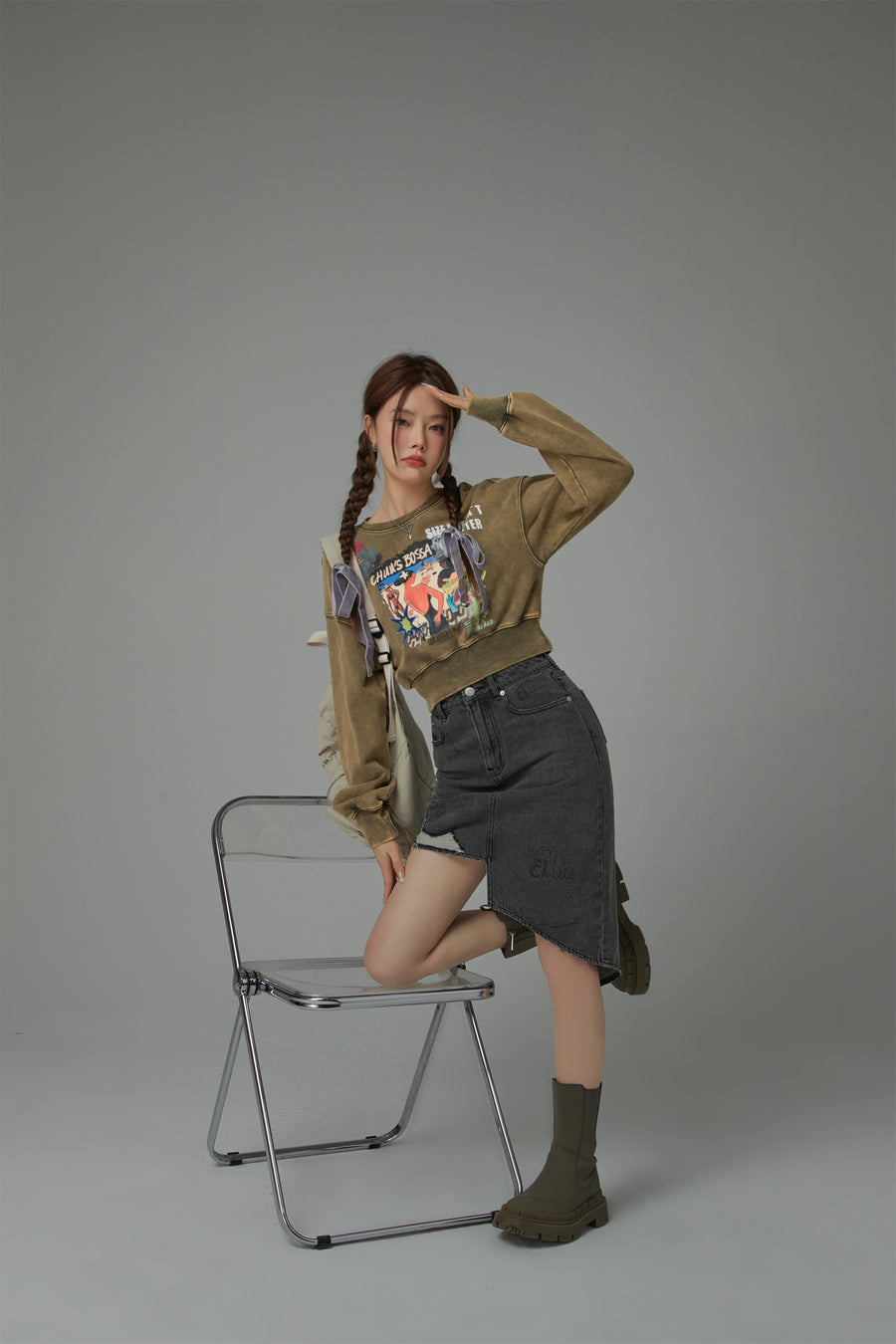 CHUU Sized Doesnt Matter Beach Day Printed Sweatshirt