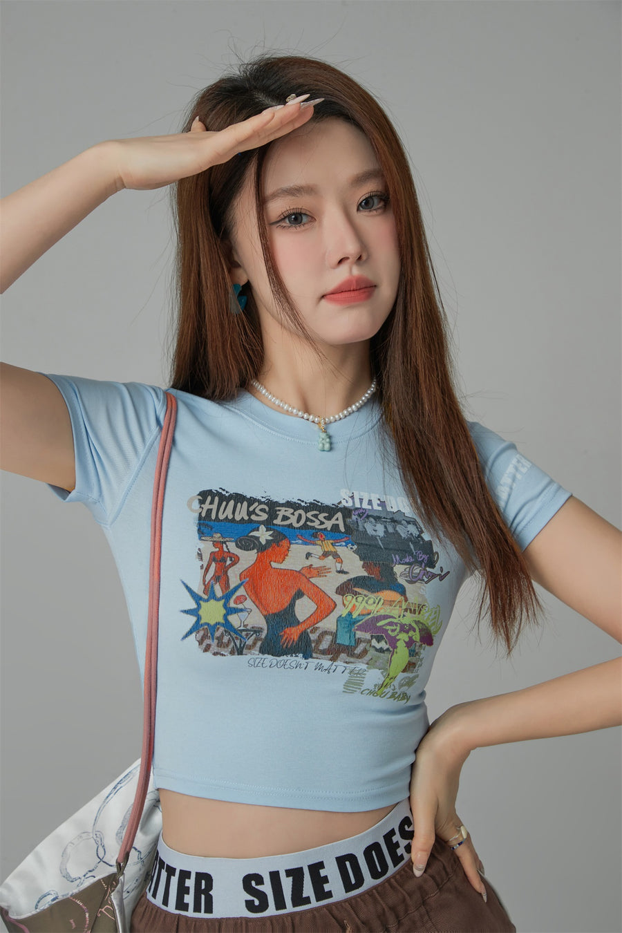 CHUU Size Doesnt Matter Beach Day Cropped T-Shirt