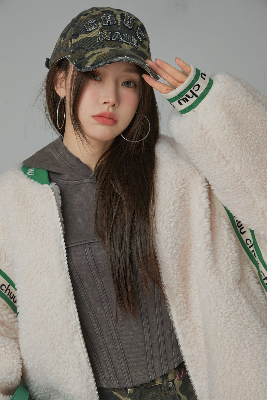 CHUU Sheep Fleece Jumper Zip-Up Jacket