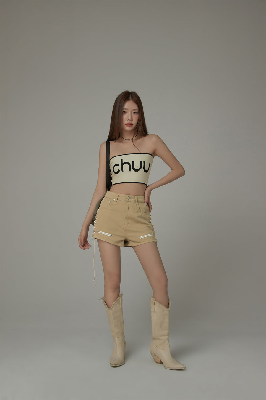 CHUU Lace Up Design Denim Shorts