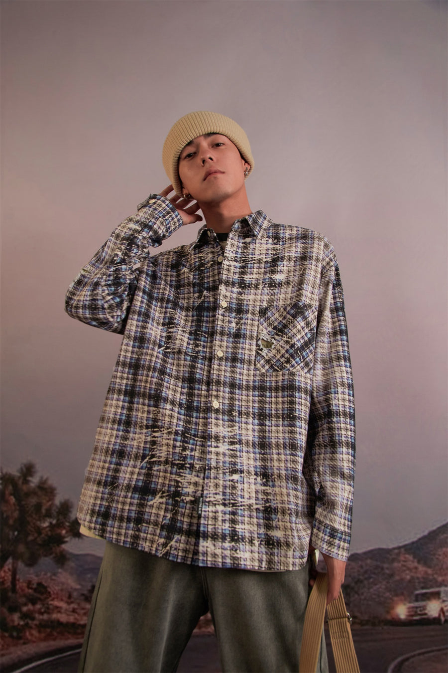 CHUU Loose Check Flannel Shirt