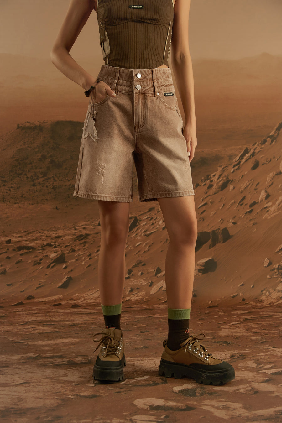 CHUU Wide Denim Shorts