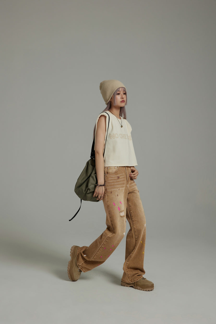 CHUU Noe Logo Crop Sleevless Top