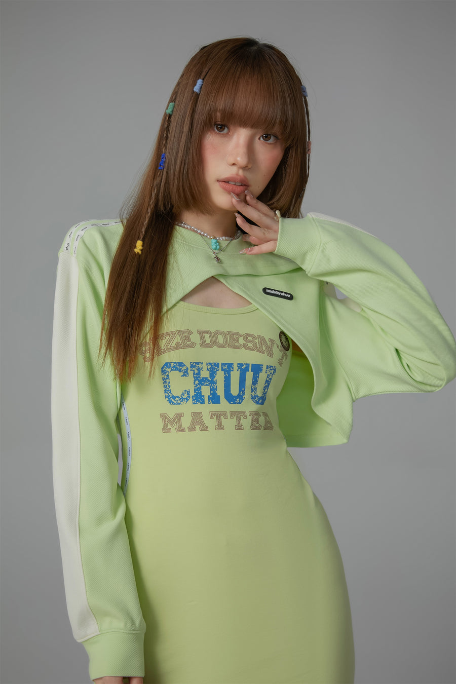 CHUU Diagonal Bolero Sweatshirt