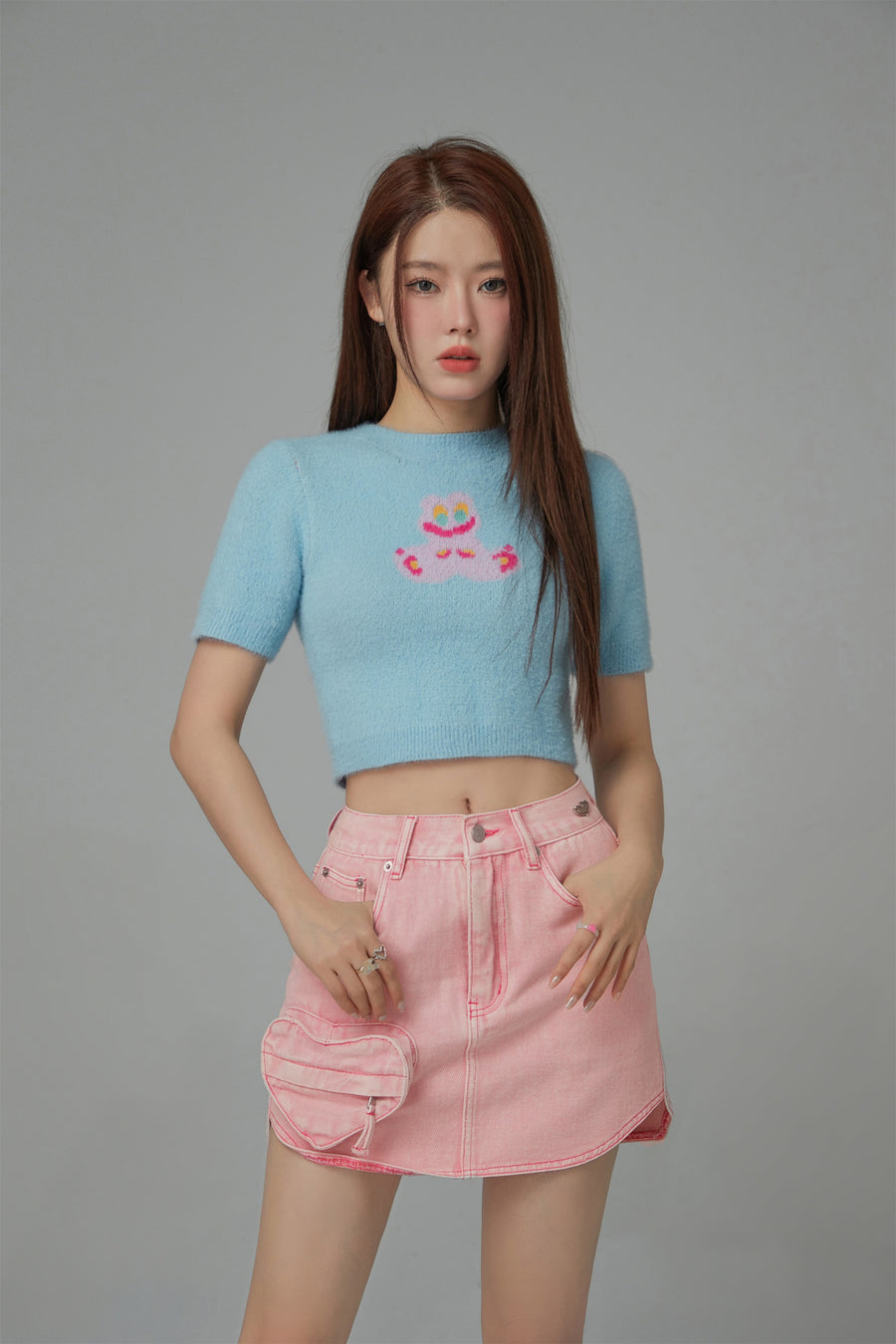 CHUU Funny Rabbit Crop Soft Knit Sweater