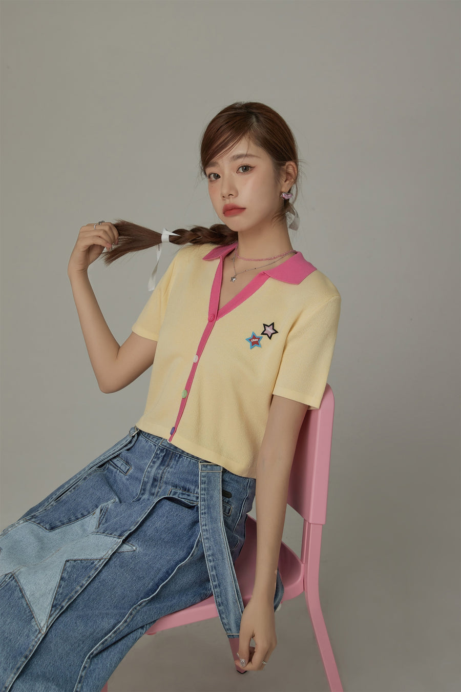 CHUU Star Open Collar Cropped Knit Top