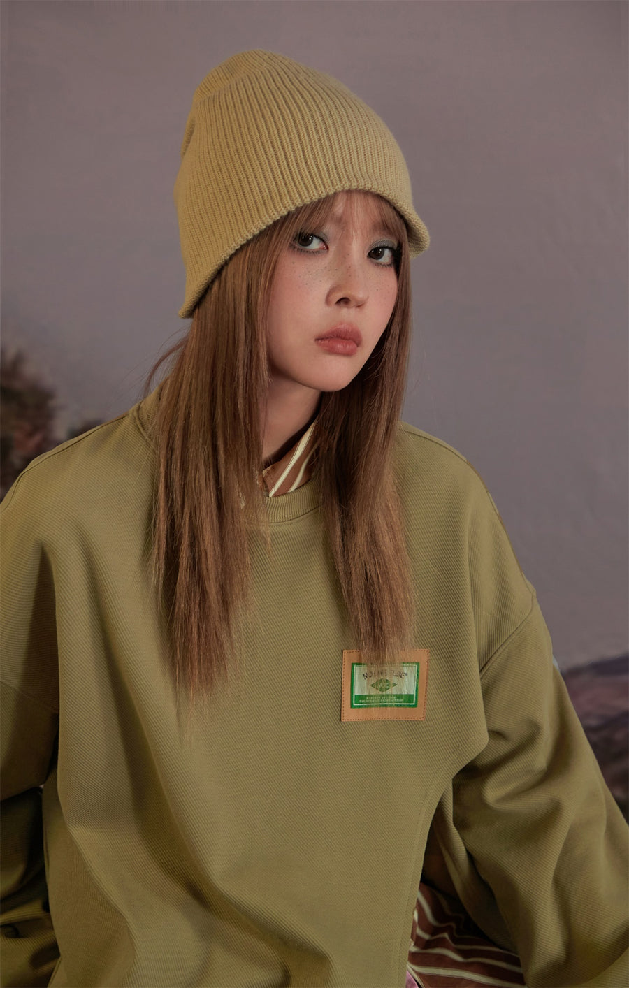 CHUU Side Slit Sweatshirt