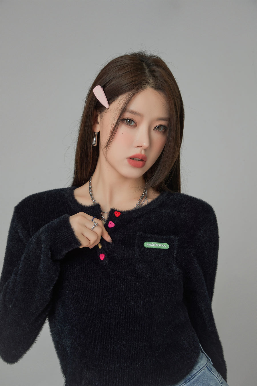 CHUU Chase The Dream Cropped Knit Sweater