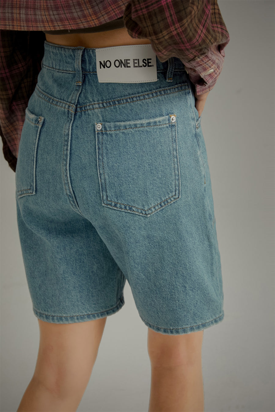 CHUU Wide Denim Shorts