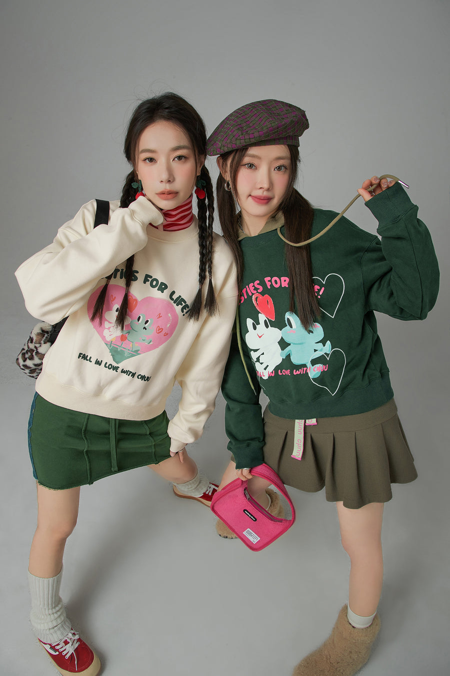 CHUU Tennis Frog Loose Fit Sweatshirt