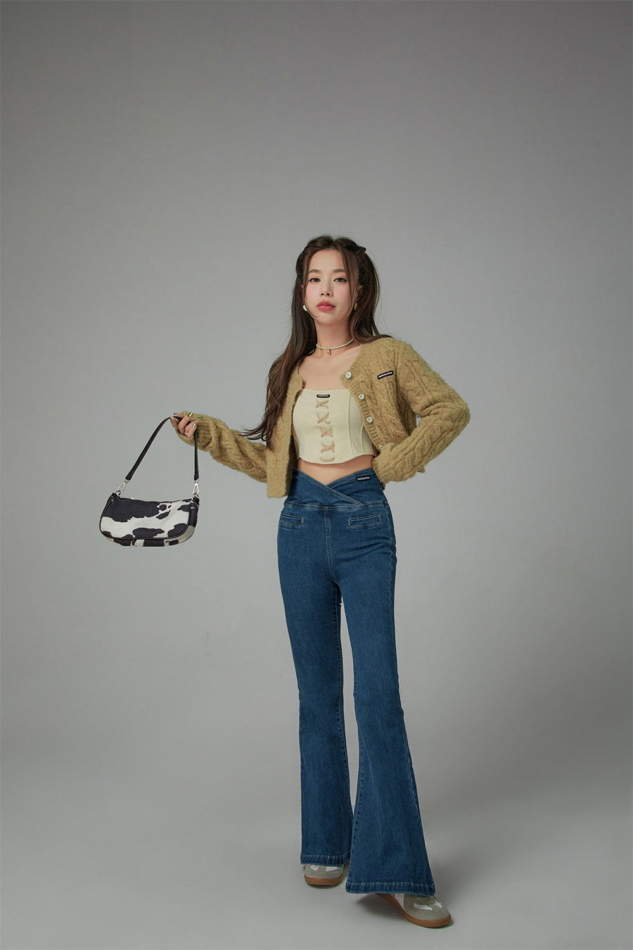 CHUU Cross Front High-Waist Flared Jeans