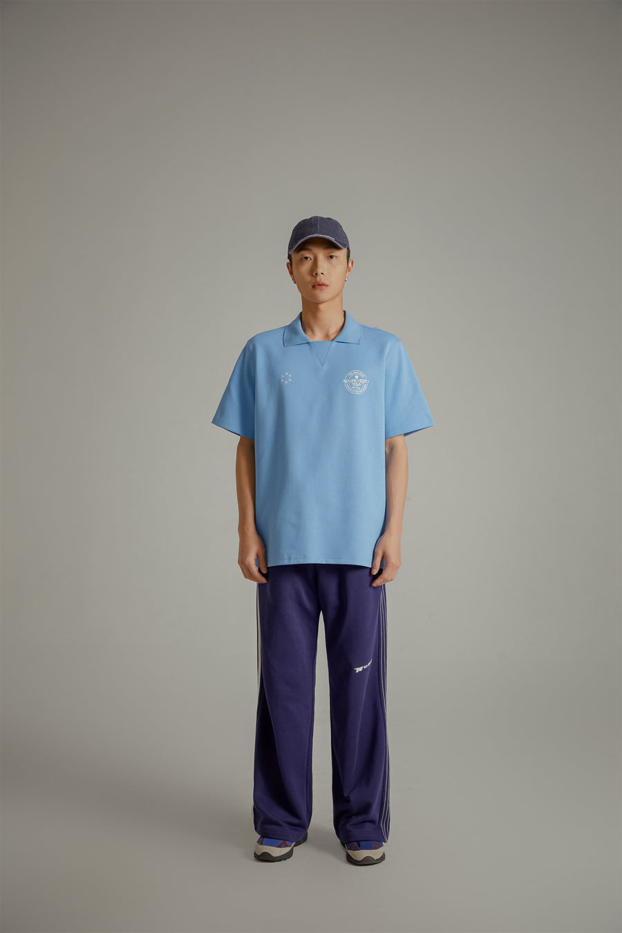 CHUU Star Circle Boxy Polo T-Shirt