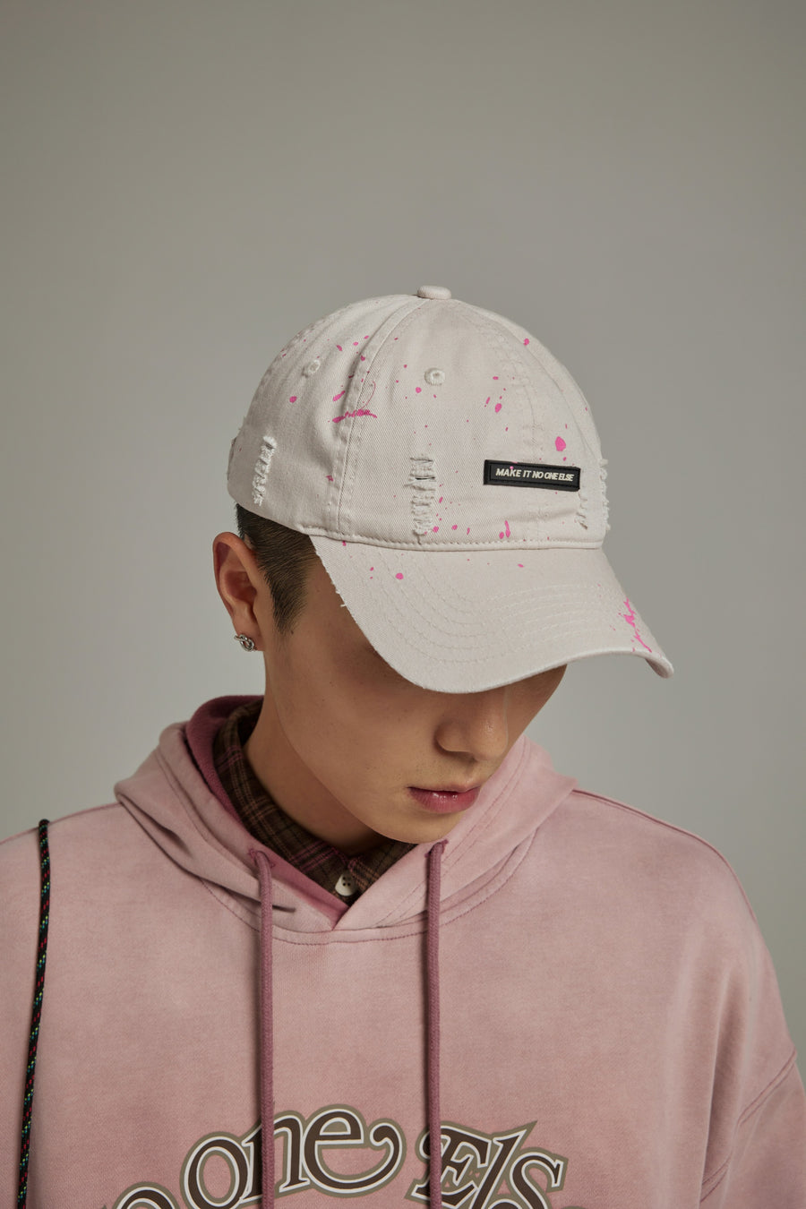 CHUU Distressed Ball Cap