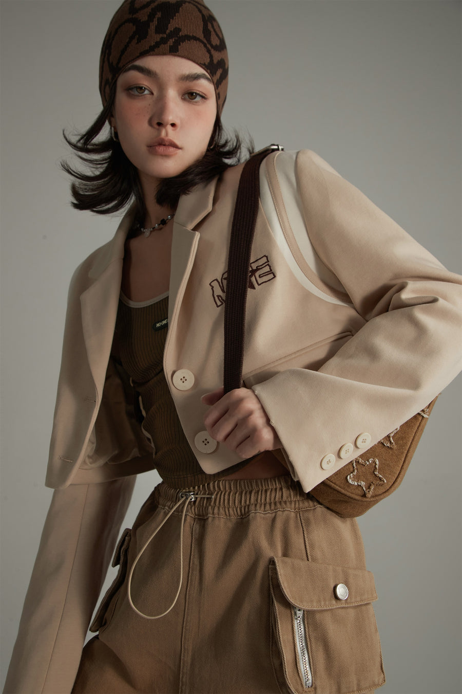 CHUU Cropped Varsity Jacket
