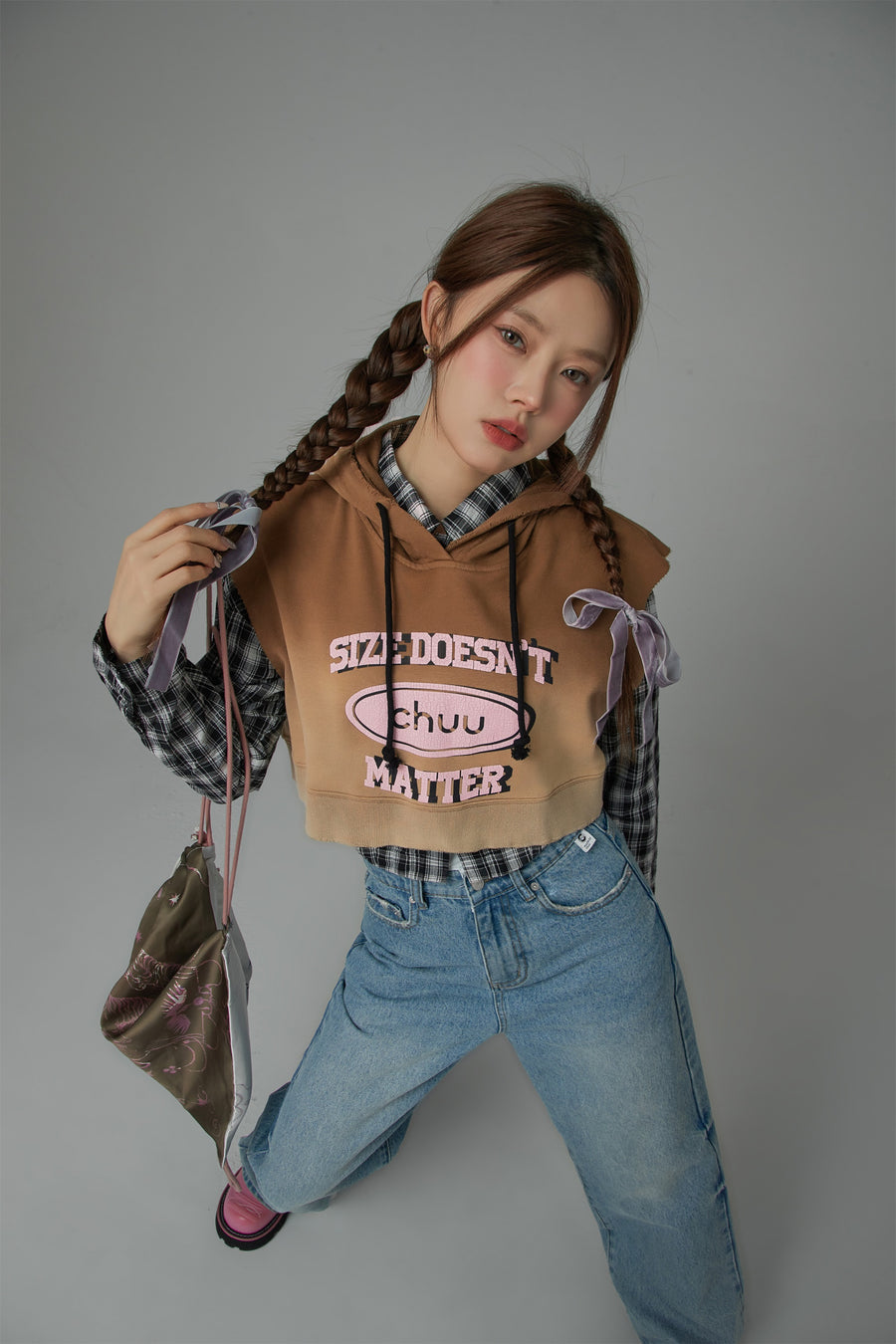 CHUU Size Doesnt Matter Gradient Hooded Vest