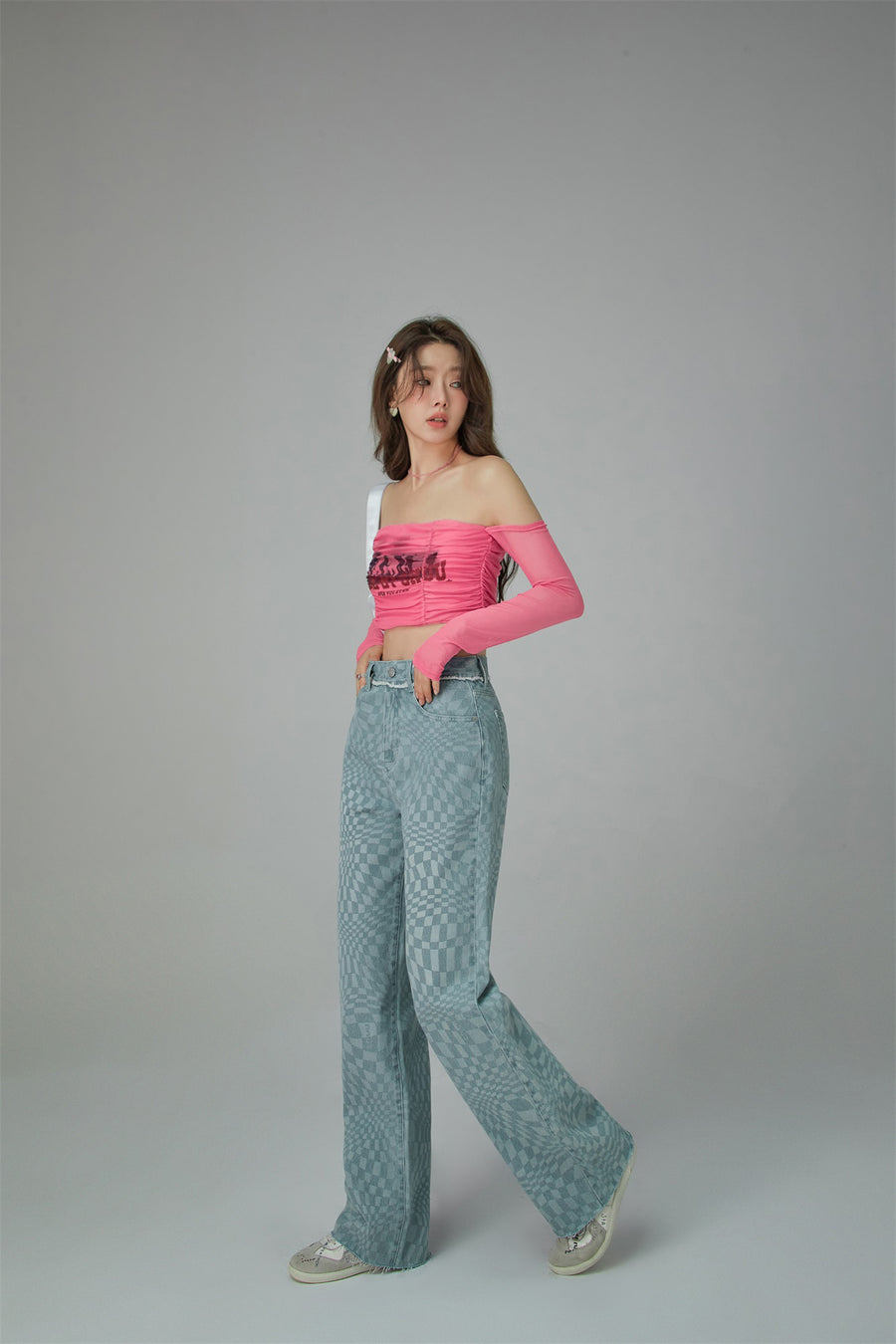 CHUU Check High-Waisted Wide Denim Pants