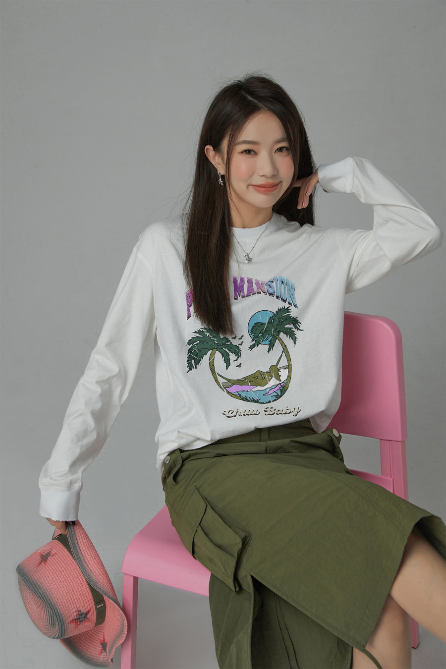 CHUU Pearl Mansion Loose Fit Long Sleeve T-Shirt