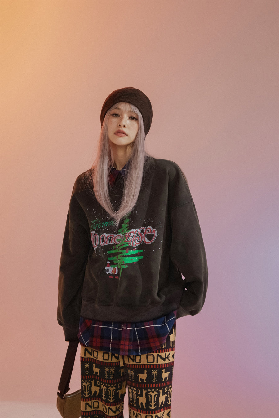 CHUU Christmas Loose Fit Sweatshirt