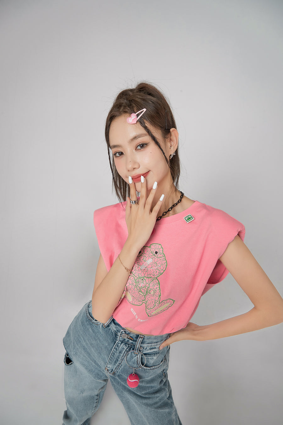 CHUU Happy Frog Shoulder Pad T-Shirt