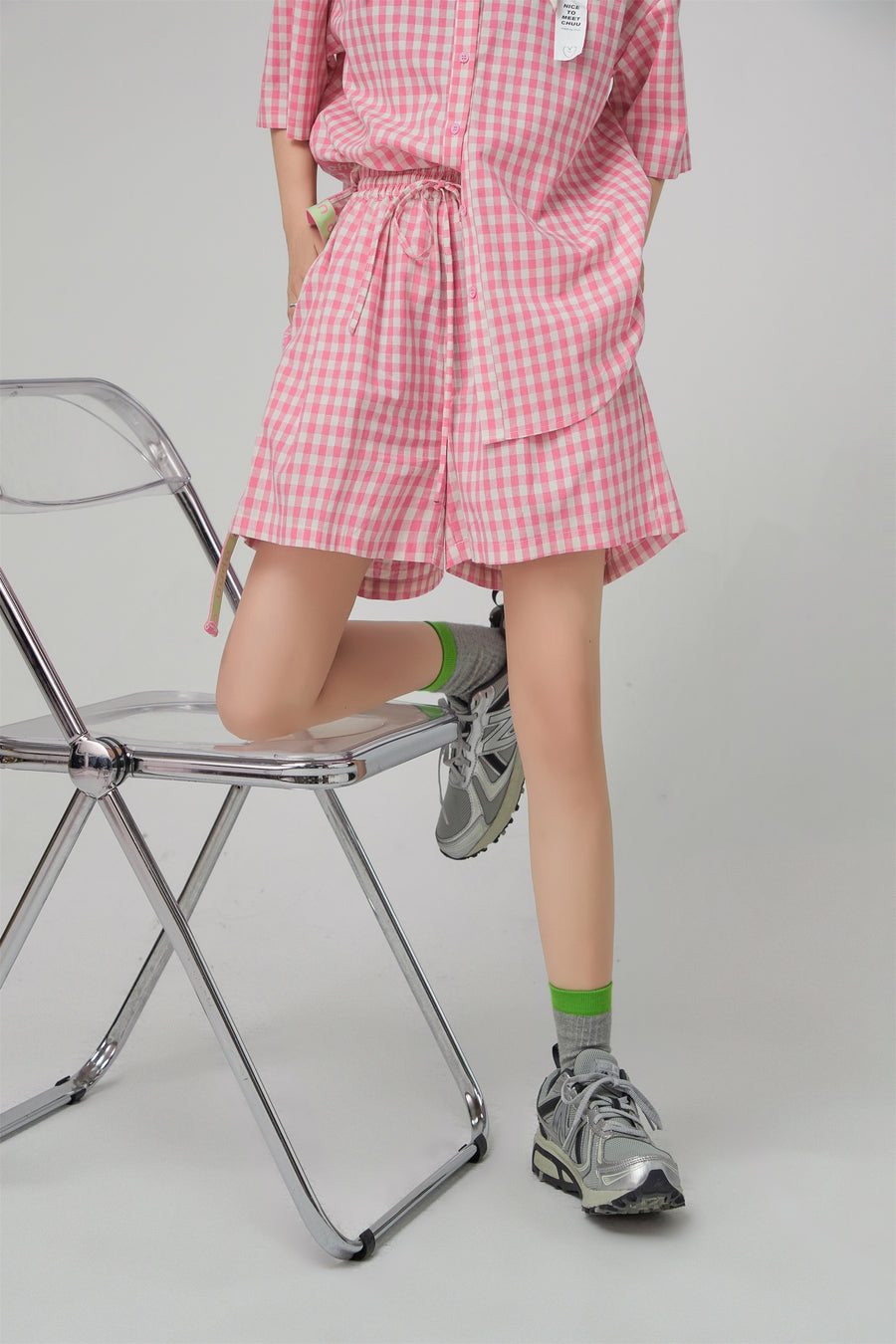 CHUU Gingham Check Wide Shorts