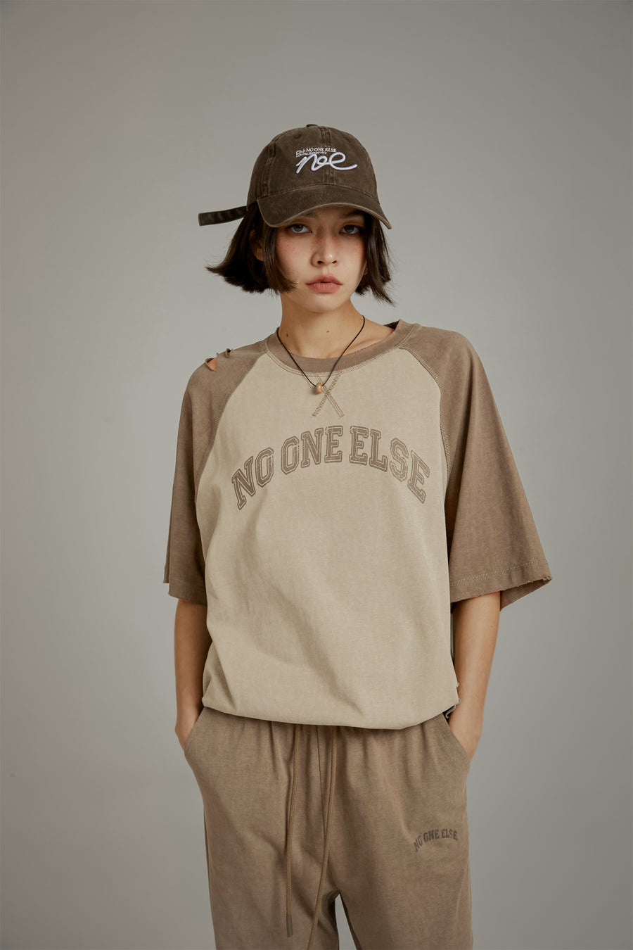 CHUU Noe Basic Two Toned Raglan Color T-Shirt