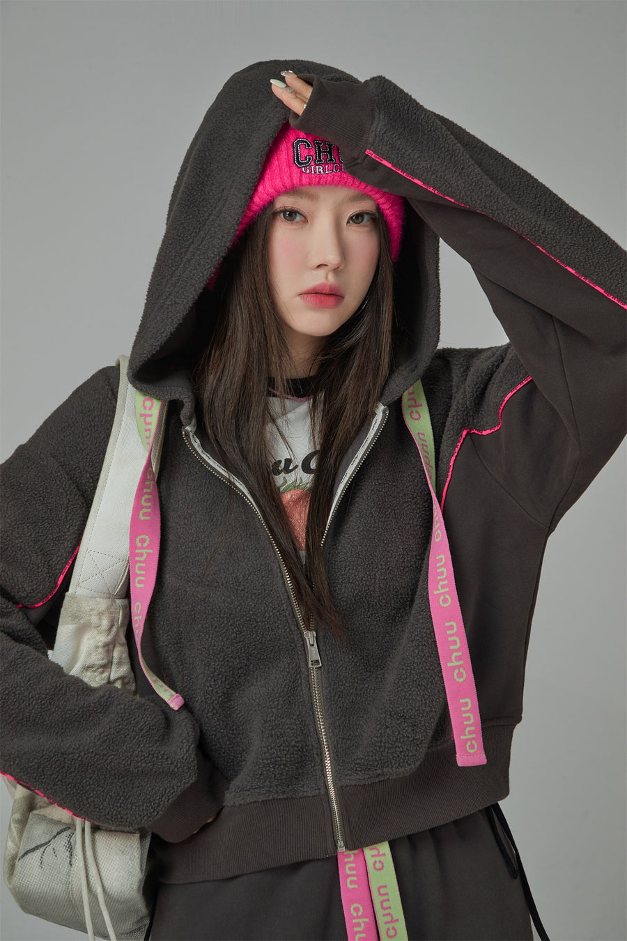 CHUU Miss Sporty Cropped Hoodie