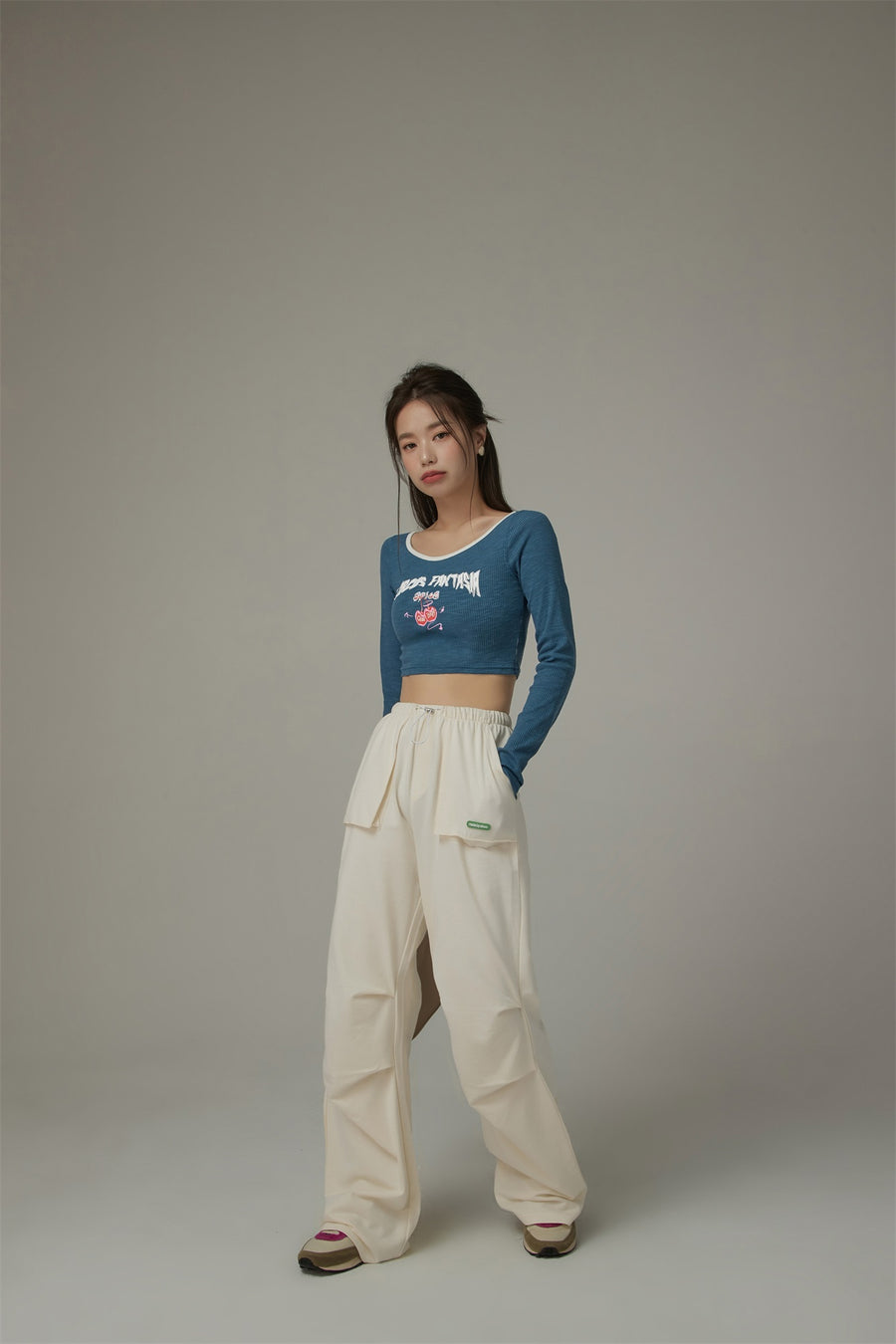 CHUU Banding Wide Training Pants